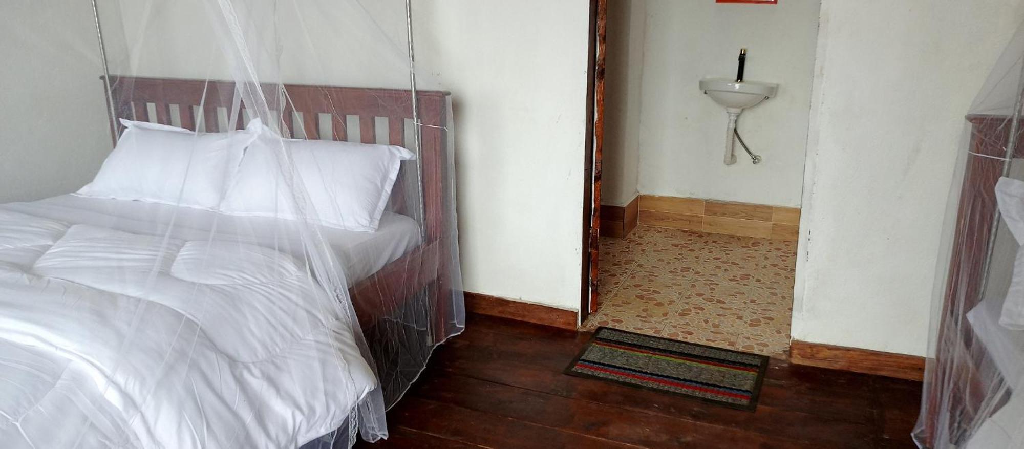 Ruhija Gorilla Guest House Kabale Esterno foto